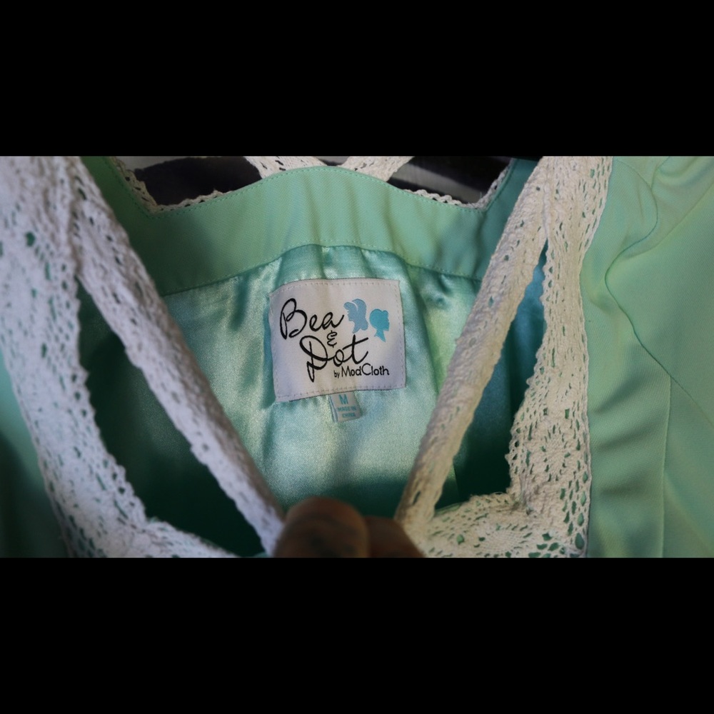 Mod Cloth Retro - Picture 8 of 8